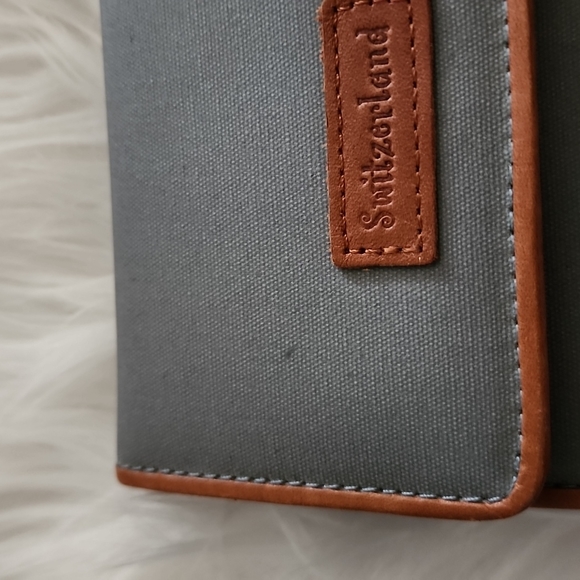 Switzerland Women's Wallet with Several CC Storage Space - Picture 10 of 11